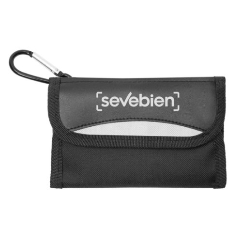 NECESSAIRE