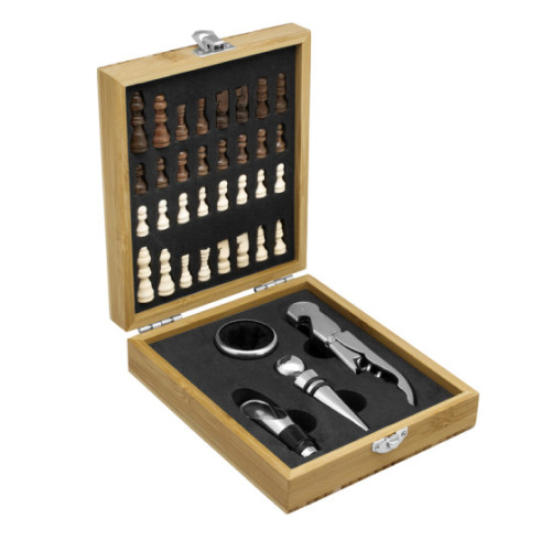 Set de vino con juego de ajedrez "CHESSY"